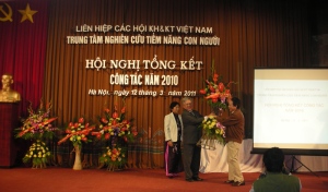 Trung Tâm Nghiên Cứu Tiềm Năng Con Người – Hội nghị tổng kết hoạt động năm 2010